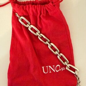 UNO de 50 Silver Link Chain Strap with Red Pouch Accent